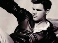 Taylor Lautner