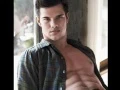 Taylor Lautner