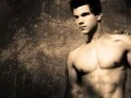 Taylor Lautner