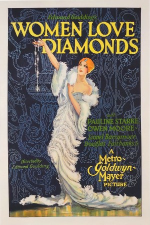 La mujer adora los brillantes
