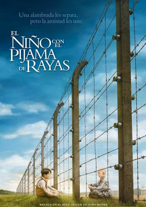 El niño con el pijama de rayas