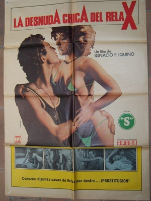 La desnuda chica del relax