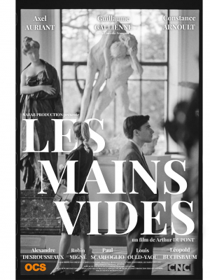 Les mains vides