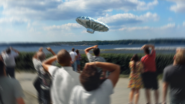 Fiasco total: El niño del globo