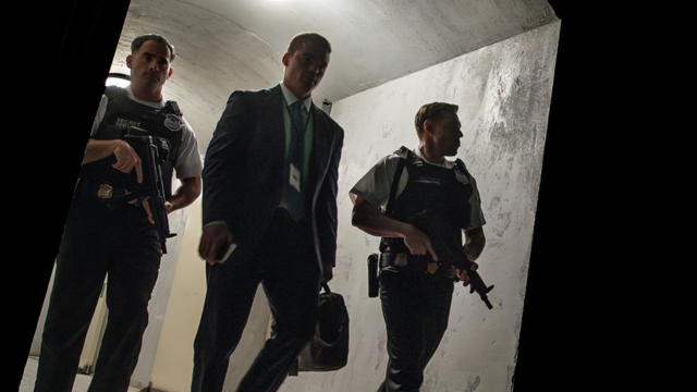 Una casa llena de dinamita