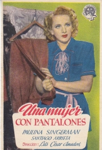 Una mujer con pantalones