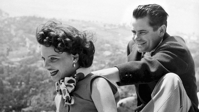 Película peliculas2/52987/fondo_640.jpg