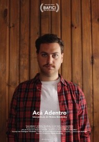 Acá adentro