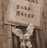 Dark House: The Legend of Dark House