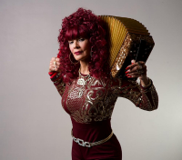 La Grande (La Mayimba)