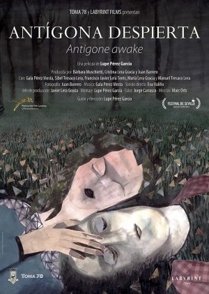 Antigona despierta