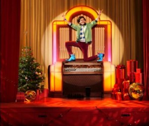 Christmas to the MAXX