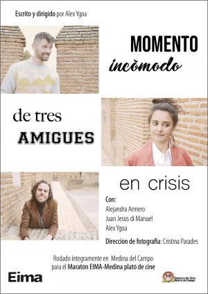 Momento incómodo de tres amigues en crisis