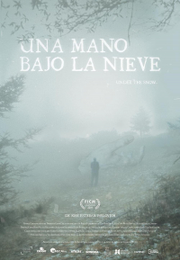 Una Mano Bajo La Nieve