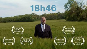 18h46