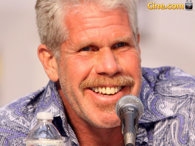Fondo de pantalla de Ron Perlman