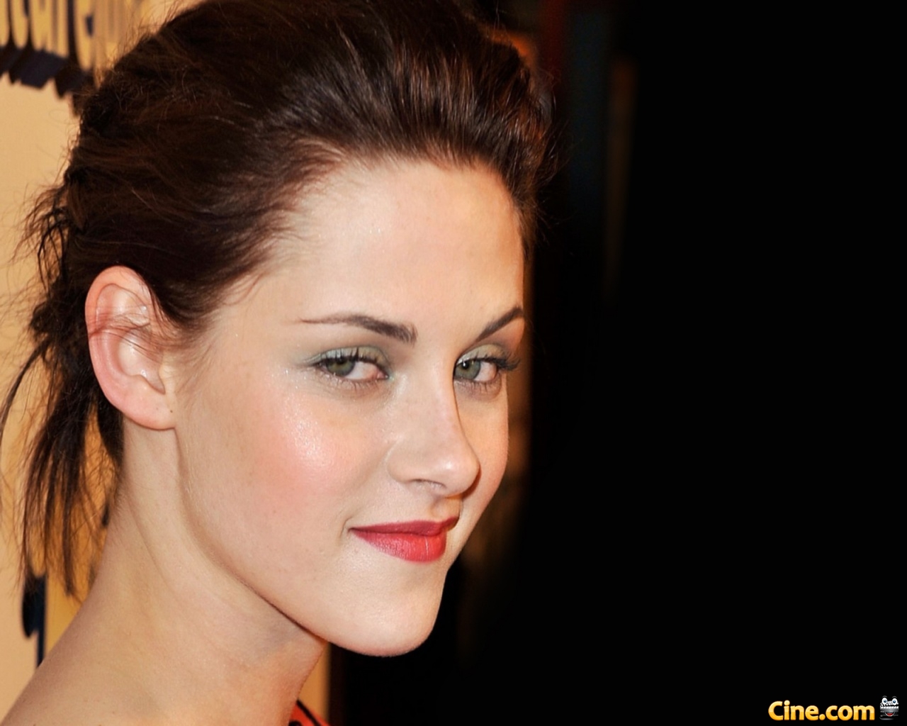 Fondo de pantalla de Kristen Stewart