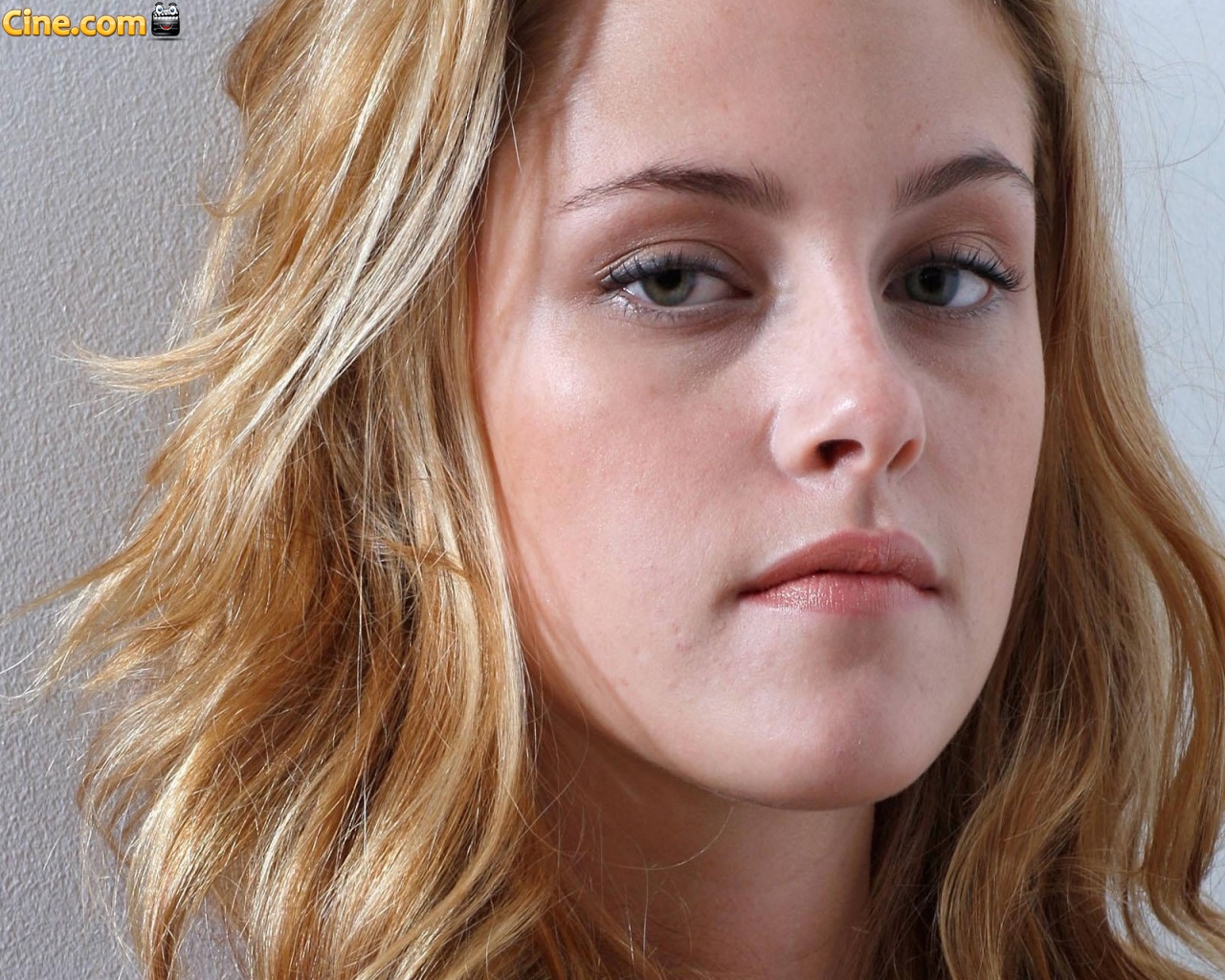 Fondo de pantalla de Kristen Stewart