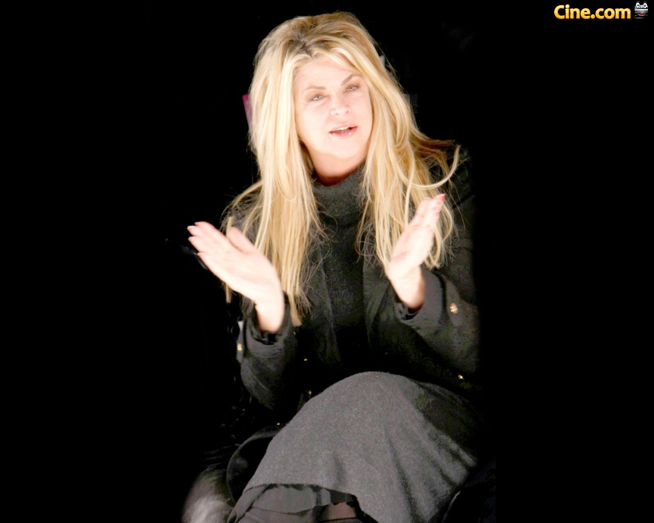 Fondo de pantalla de Kirstie Alley